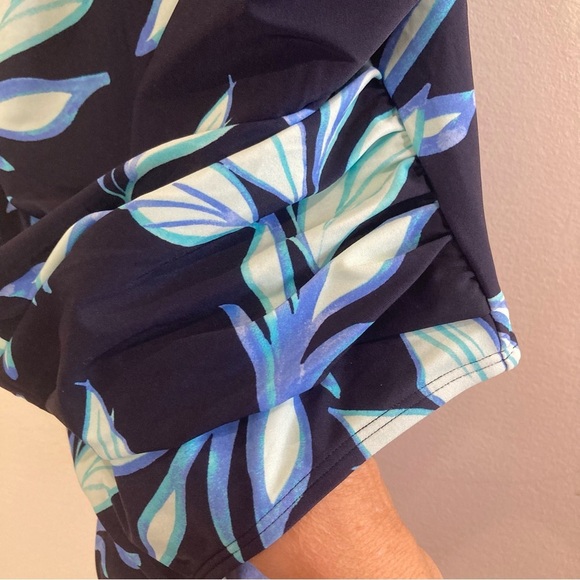 CUPSHE Sz M Tranquil Tropics Round Neckline Shirred One Piece Bathing suit NEW - Picture 5 of 13